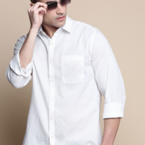 Invictus Sport Spread Collar Solid Cotton Slim Fit Casual Shirt For Men