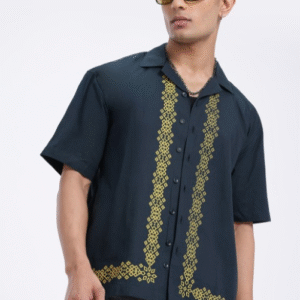 Glitchez Geometric Print Pure Cotton Relaxed Fit Casual Shirt For Men