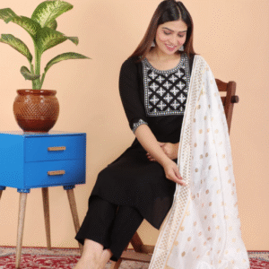 Gudiya Embroidered Kurta Set For Women