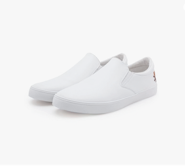 Red Tape RMV0125 Slip-On Sneakers For Men - Image 4