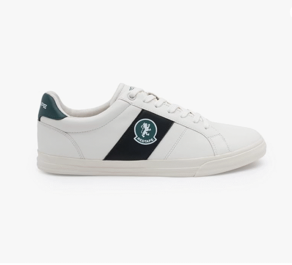 Red Tape RTE3652 Casual Sneakers For Men - Image 2