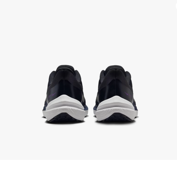 Nike Air Winflo 9 Running Shoes For Men - Image 2