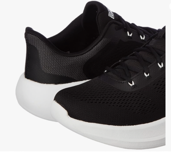 Skechers Max Cushioning Essential MO Running Shoes For Men - Image 5
