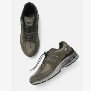 New Balance M2002RDP Casual Shoes for Men
