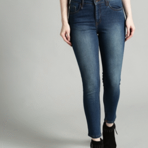Roadster Casual Solid Blue Jeans for Women