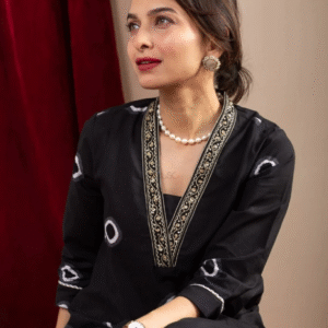 Barigrawat Fusion V-Neck Printed Black Kurti Set for Women