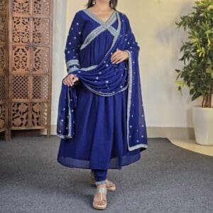 Kvsfab Alia Cut Ethnic Motifs Embroidered Sequinned Kurta Set For Women