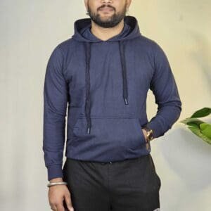 Roadster Navy Blue Solid Hooded Sweatshirt For Men