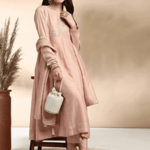 MOKOSH Women Silk Blend Kurta Pant Dupatta Set For Women