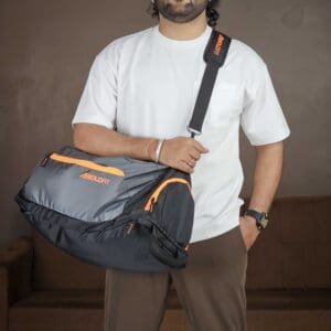 Boldfit Premium Gym Bag, Waterproof & Organized Duffle Bag  For Men