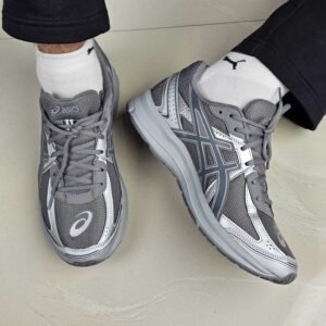 Asics JOG 100S Sneakers For Men