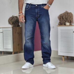 Levi's Relaxed Fit Mid Rise Casual Jeans For Men