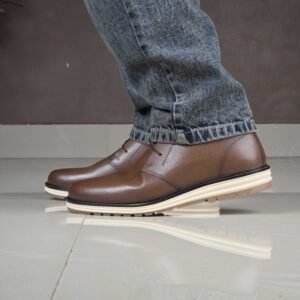Red Tape RTE6009 Chukka Boots for Men